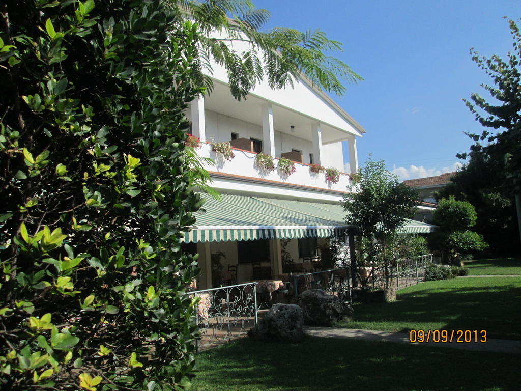 Hotel Doria - Business & Bike Ostiglia Kültér fotó